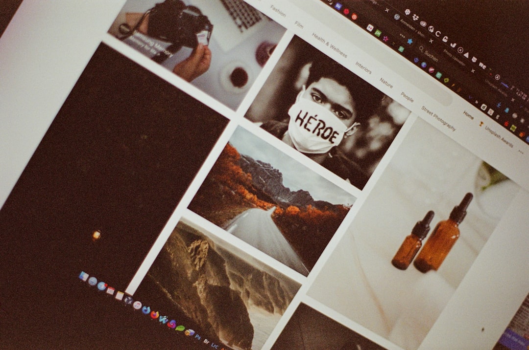 Photo Bandcamp homepage