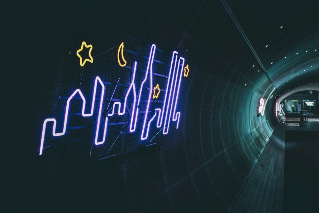 Photo animated audio-reactive cover art