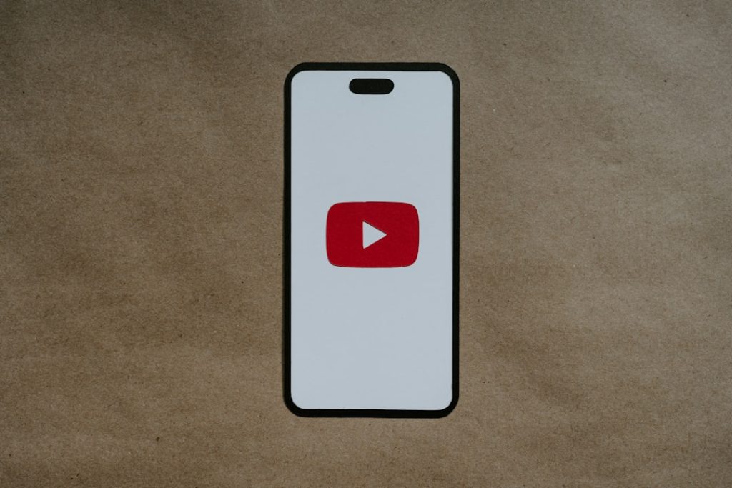 Photo YouTube intro